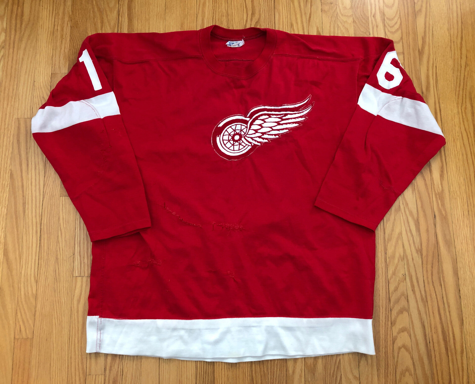 1967-68 Detroit Red Wings # 16 Ted Hampson/Garry Unger Game Worn Jersey